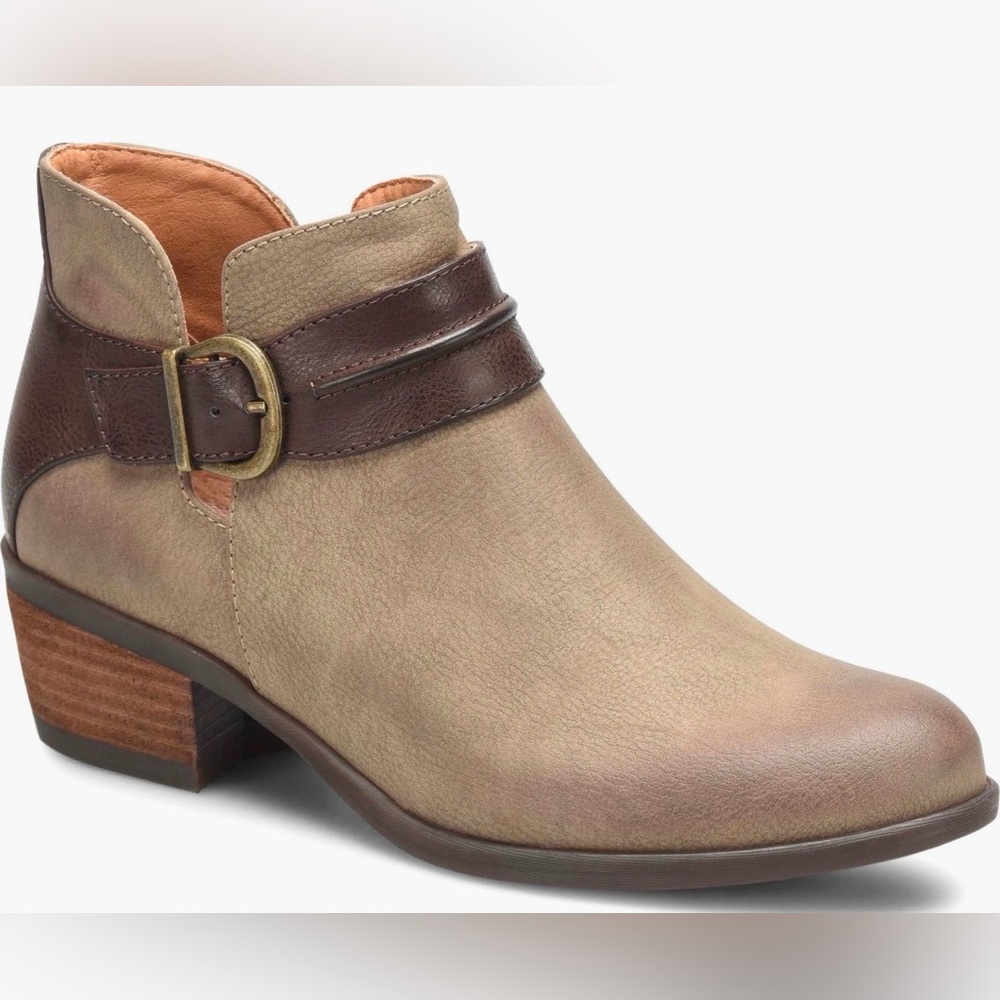 B.O.C. Born ‘Gemm’ Buckle Bootie. Ladies 8. Two tone bootie with
